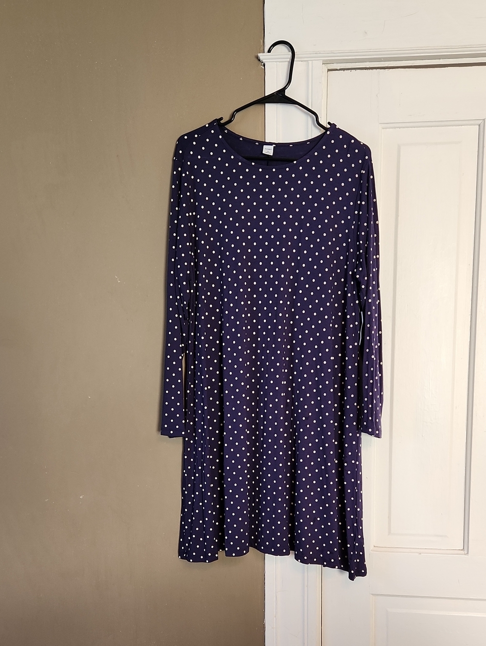 Old Navy Navy and White Polka Dot Long Sleeve Dress